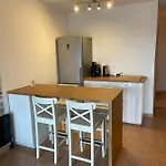 Appart. Vue Avec Piscine - Golfe De St Tropez דירה לס איסאמברה