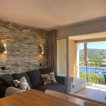 Appart. Vue Avec Piscine - Golfe De St Tropez