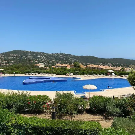 Appart. Vue Avec Piscine - Golfe De St Tropez