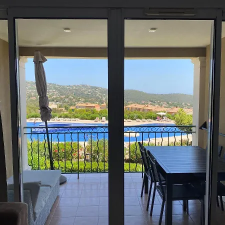 公寓 Appart. Vue Avec Piscine - Golfe De St Tropez *